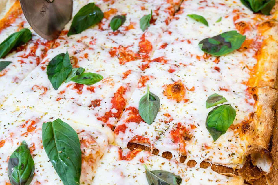 pizza from Filaga.