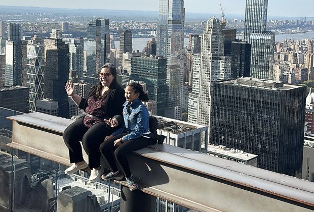 The Beam offers an unobstructed look at the panorama of the city below. 
